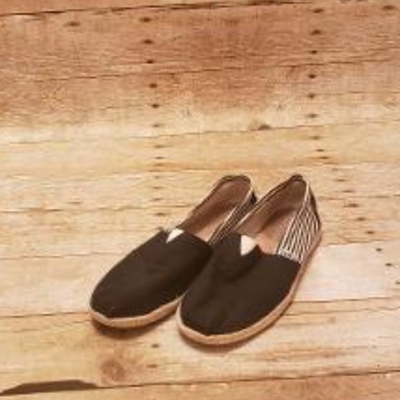 Toms espadrilles - Picture 1 of 5